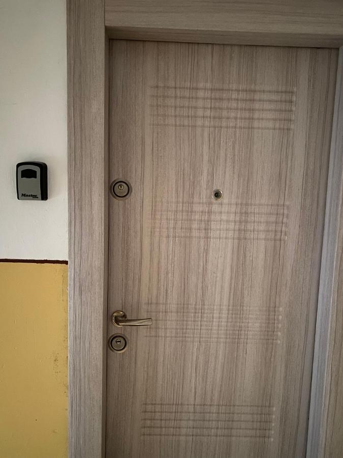 Grove Apartment Μπουζάου Εξωτερικό φωτογραφία